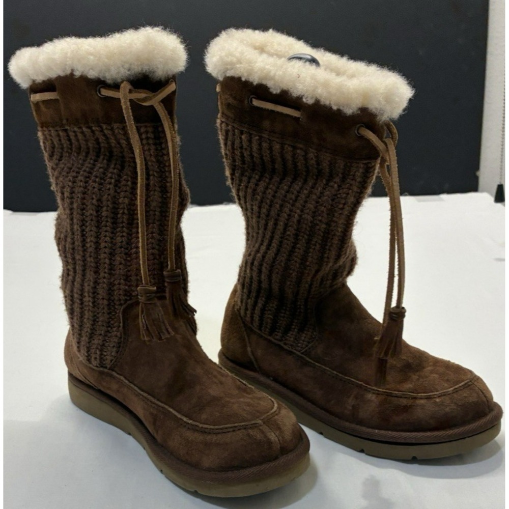 UGG Australia 5124 Suburb Knit Brown leather Knitted Boots Womens Size 5